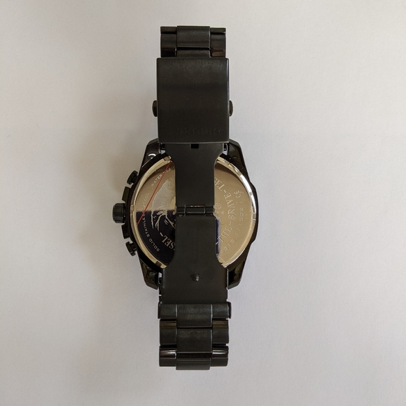 Mega Chief Chronograph Black Stainless Steel - Picture 2 of 5